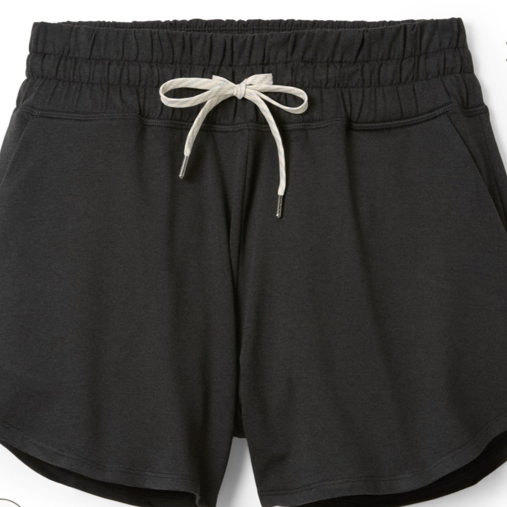 Vuori Halo Performance 2.0 Shorts - Size M - BLACK HEATHER